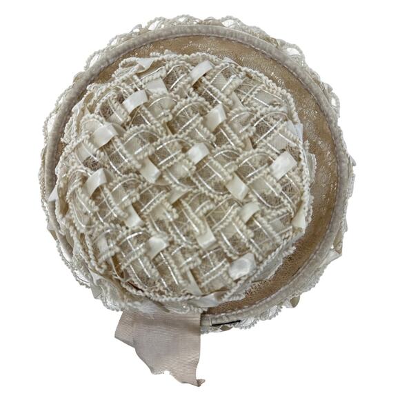 Vintage 1960s Beige Raffia Pillbox Hat with Netting Union Made 7 US main image 5